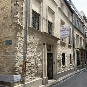Le Medieval Palais Des Papes 3* Avignon