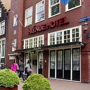 Hotel Avenue ***
